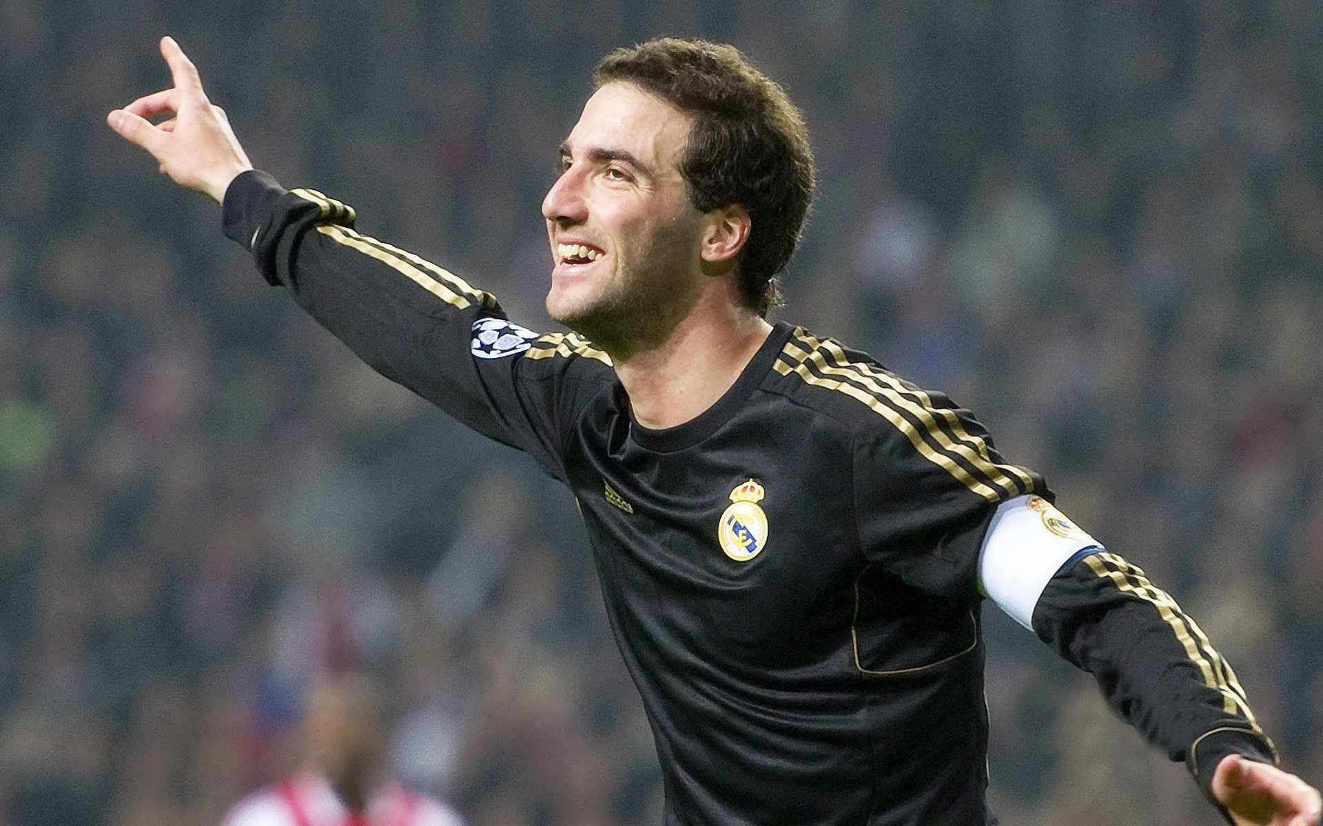 波尔大战十四亿人，当葡萄牙的最后防线是一枚银球拍